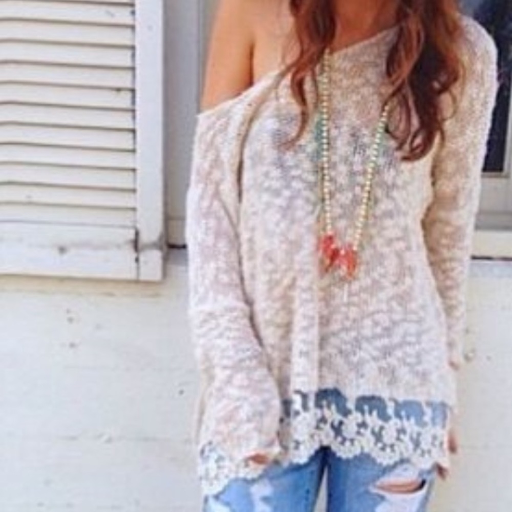 LF lace trim sweater